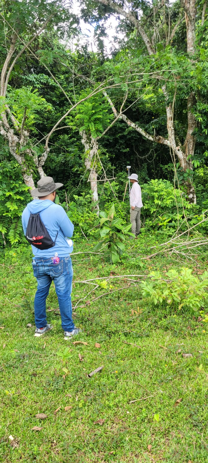Levantamiento topográfico para fines de Titulación-Sabana del estado monte plata
