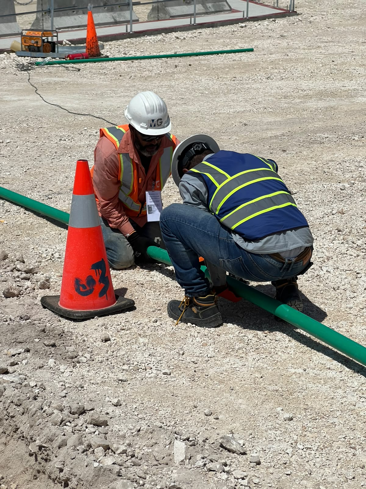 Proyecto instalación de Red de agua residuales y agua potable campamento definitivo AILA